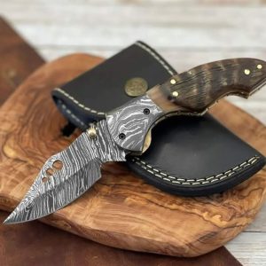 Premium Hand-Forged Damascus Folding EDC Knife with Carved Horn Handle